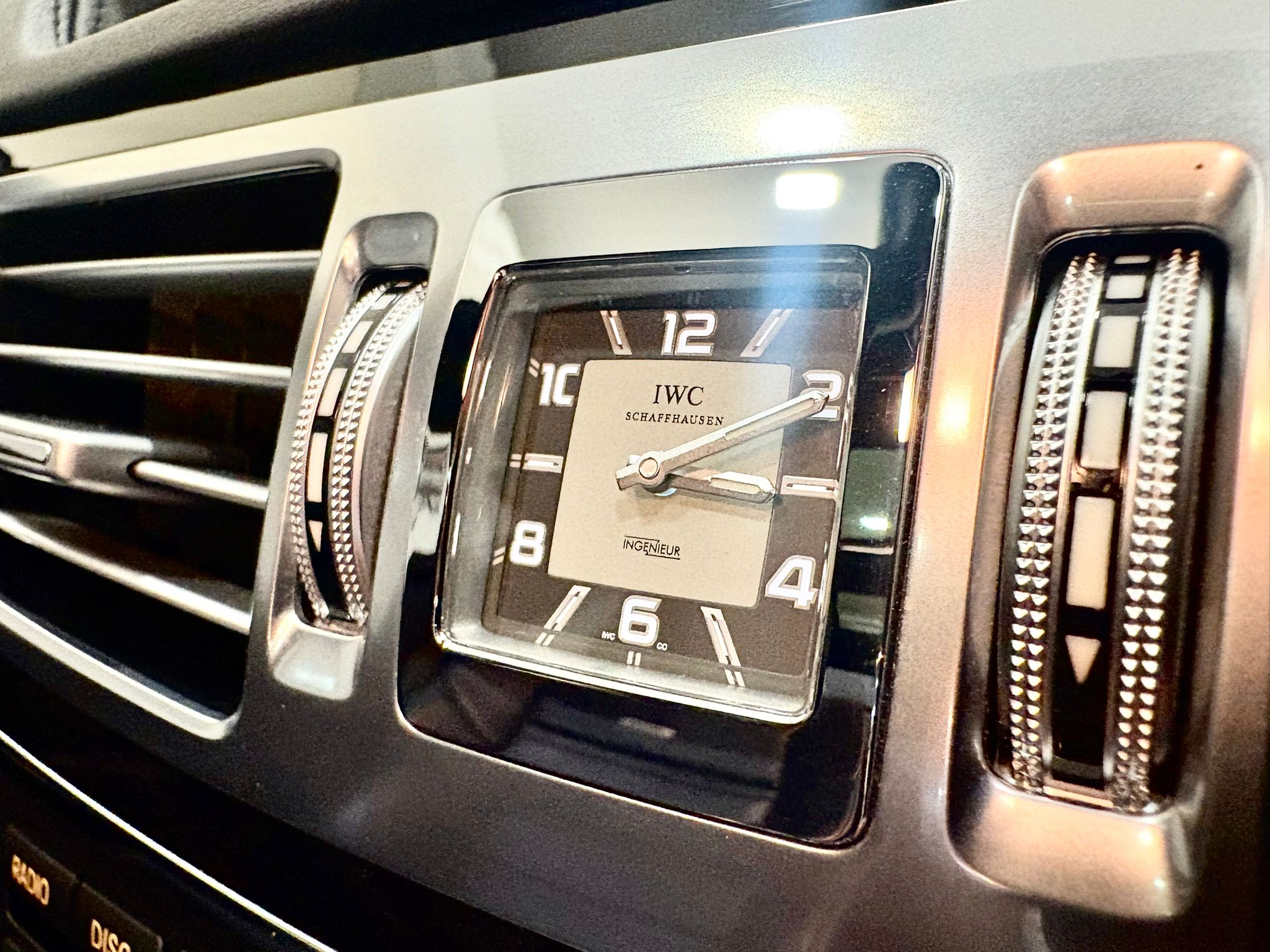 WhatsApp Image 2026-01-18 at 10.47.01 (4)