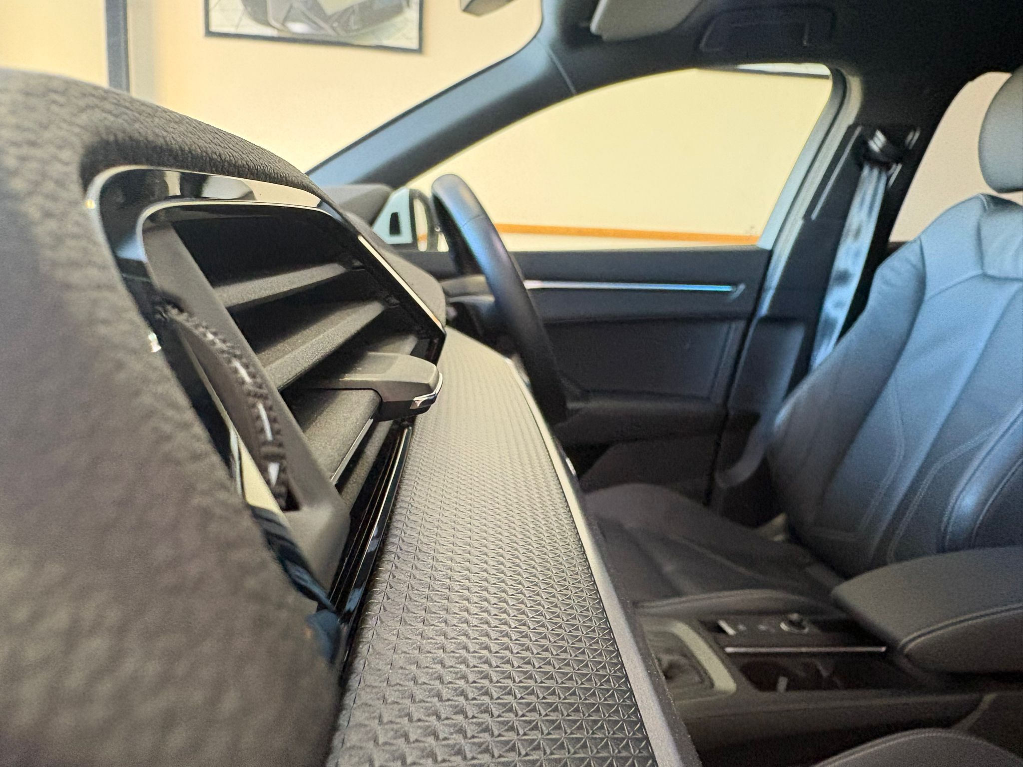 WhatsApp Image 2026-03-12 at 08.00.02 (5)