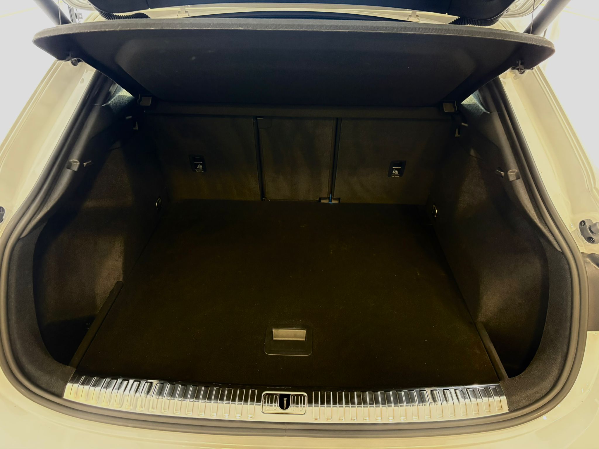 WhatsApp Image 2026-03-12 at 08.00.03 (4)