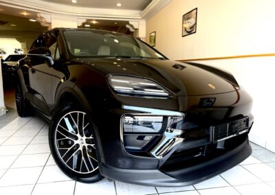 Porsche Macan 4
